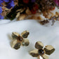 Boucles d'oreilles en laiton doré à l'or fin - Pensée - interchangeables